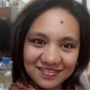 Meet your Posher, Loribeth